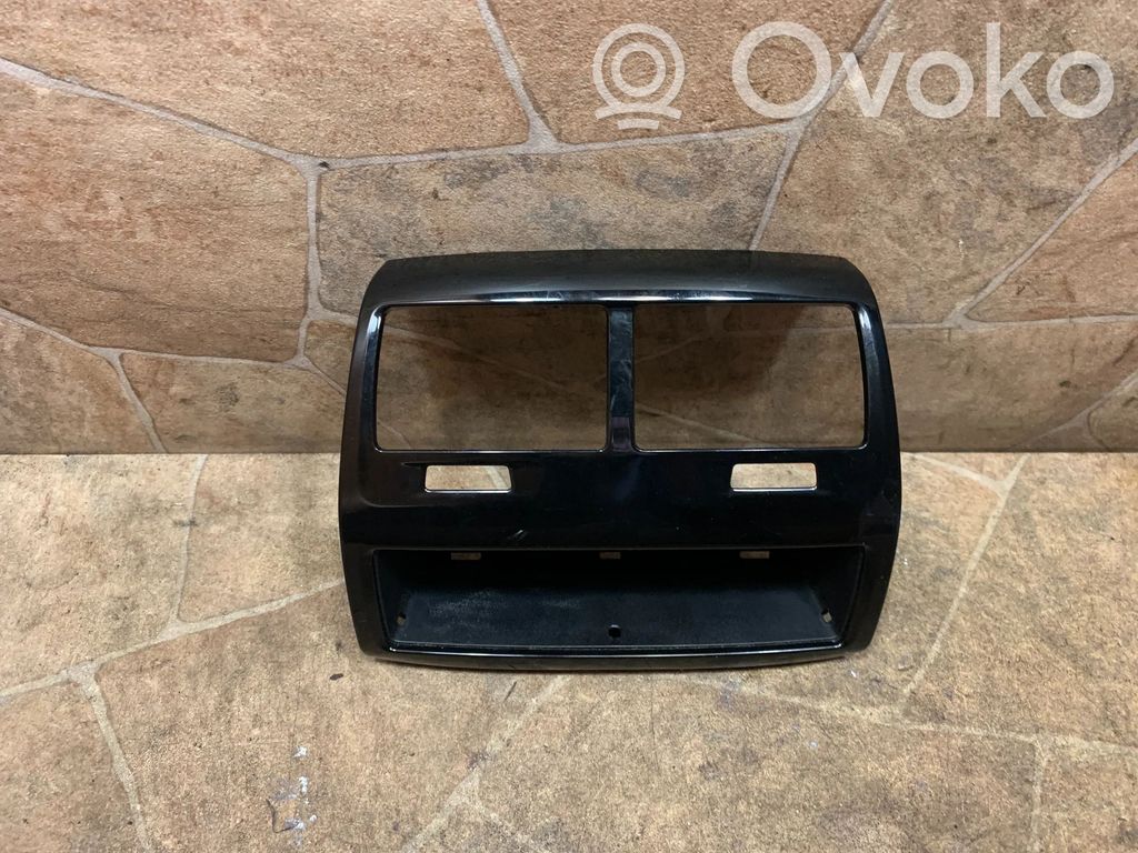 BMW 5 G30 G31 G38 Grilă ventilație spate 