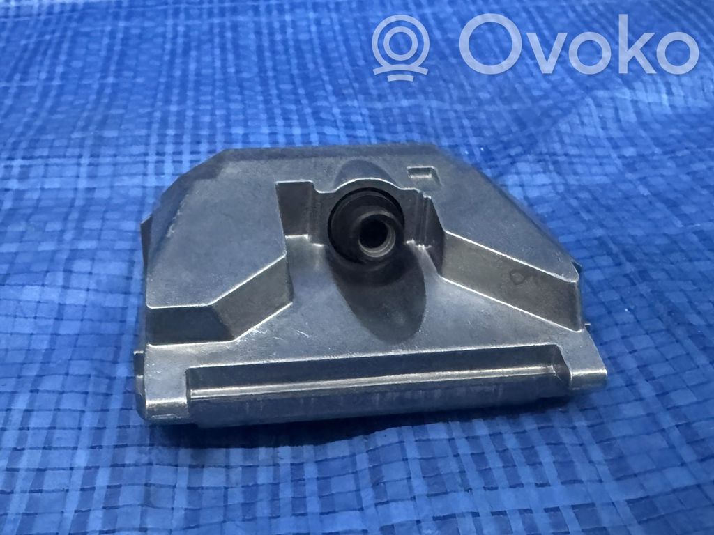 Windshield/windscreen camera   67XCXC,D1SL3A007Y