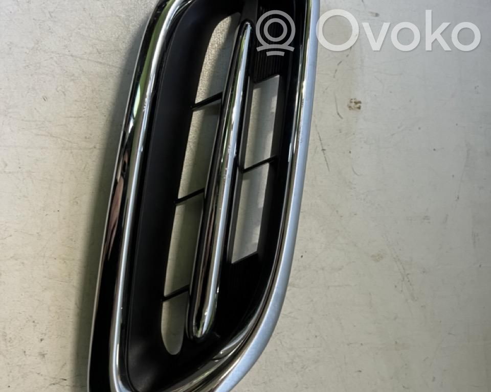 Nissan Micra Front bumper upper radiator grill 