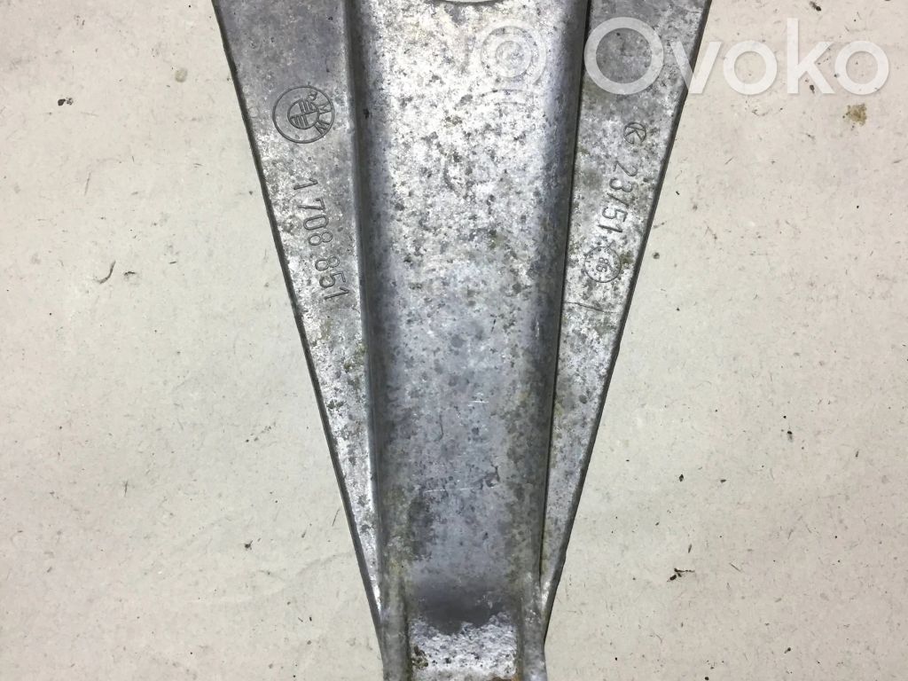 Engine mounting bracket   1708851