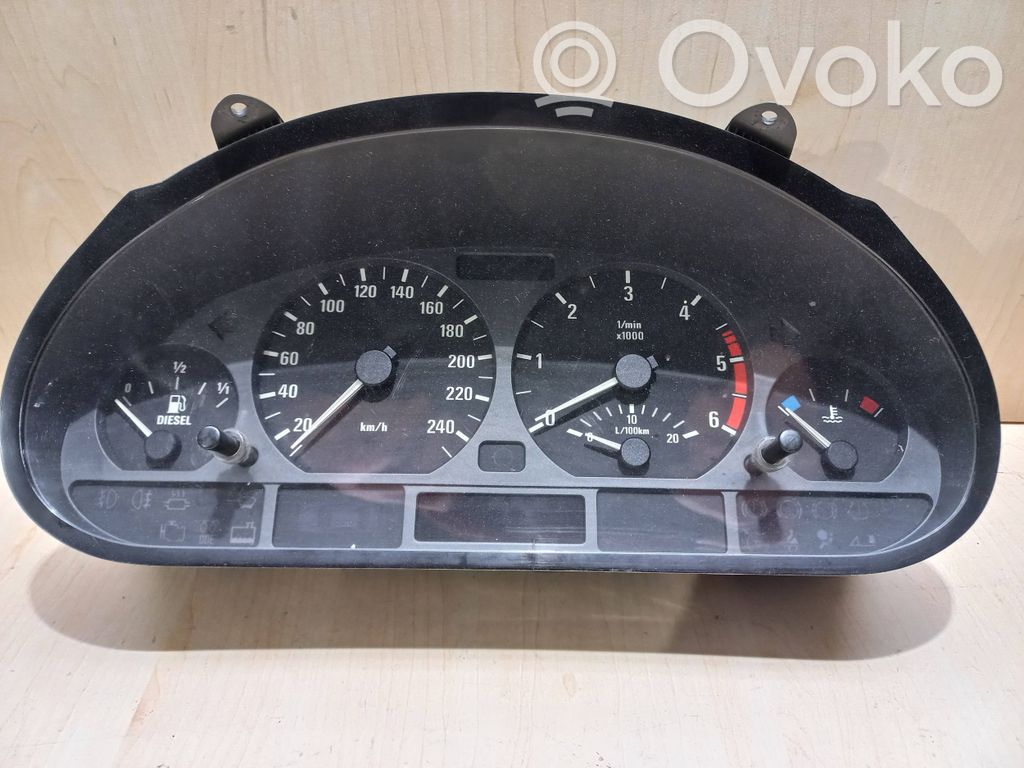 BMW 3 E46 Spidometras (prietaisų skydelis) 