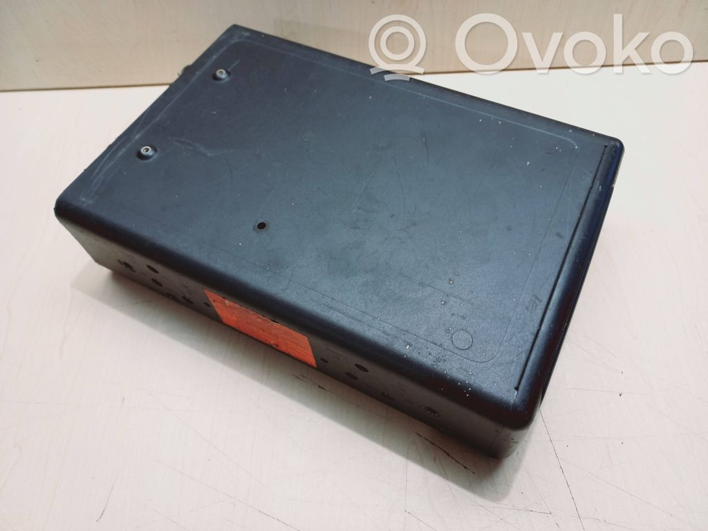 BMW 7 E38 CD/DVD changer 