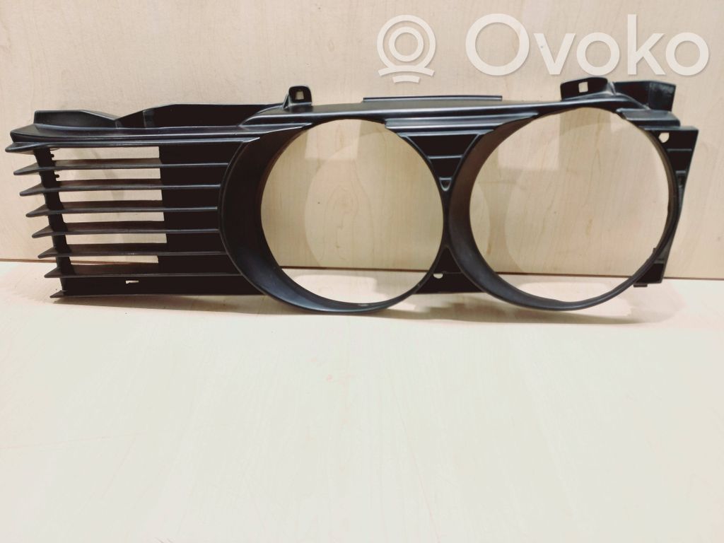 Front grill   19384250