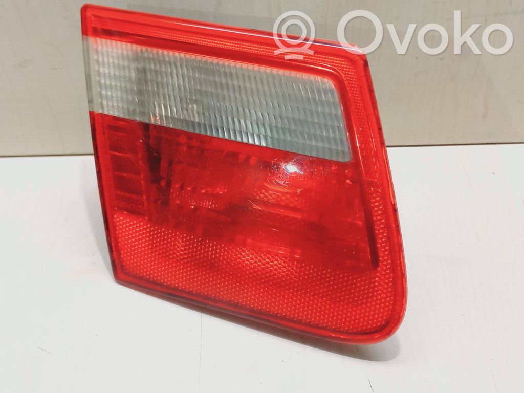 Tailgate rear/tail lights   8368759,8368759