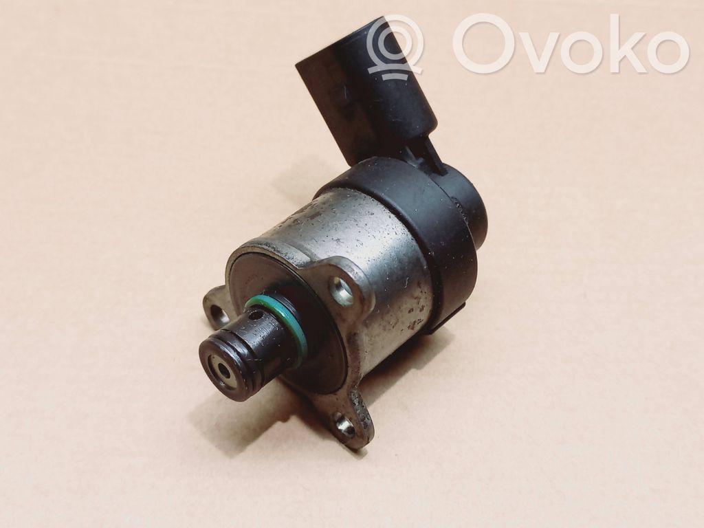BMW 1 E81 E87 Degvielas spiediena regulators 