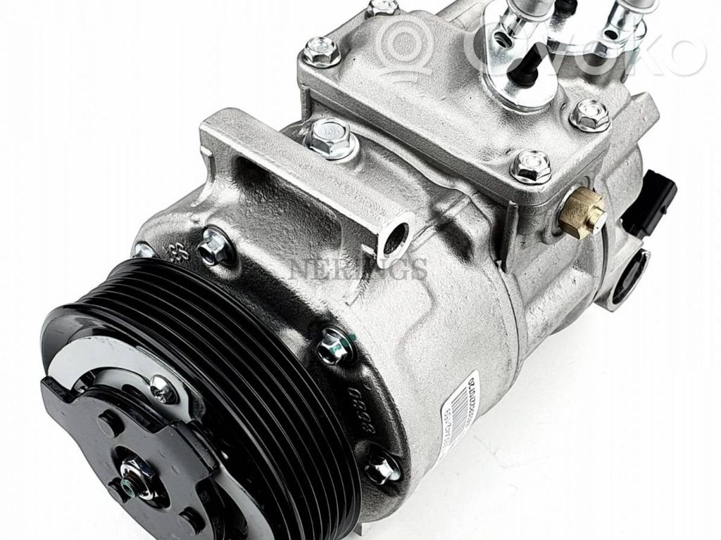 Audi A3 S3 8P Air conditioning (A/C) compressor (pump) 