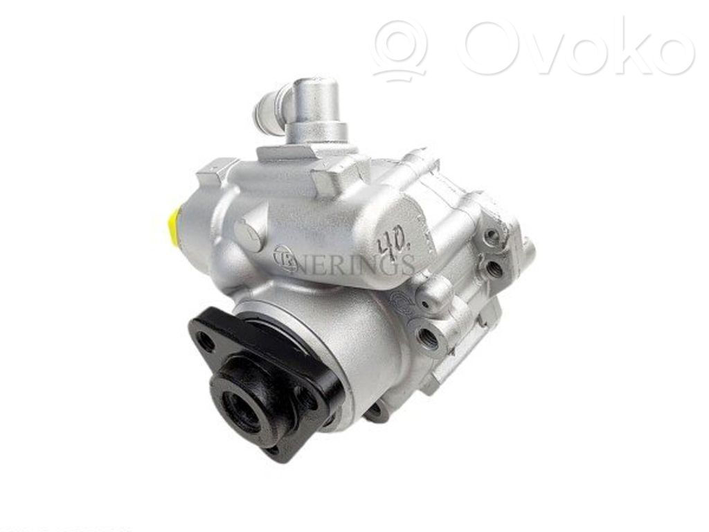 Audi A4 S4 B5 8D Vairo stiprintuvo siurblys 