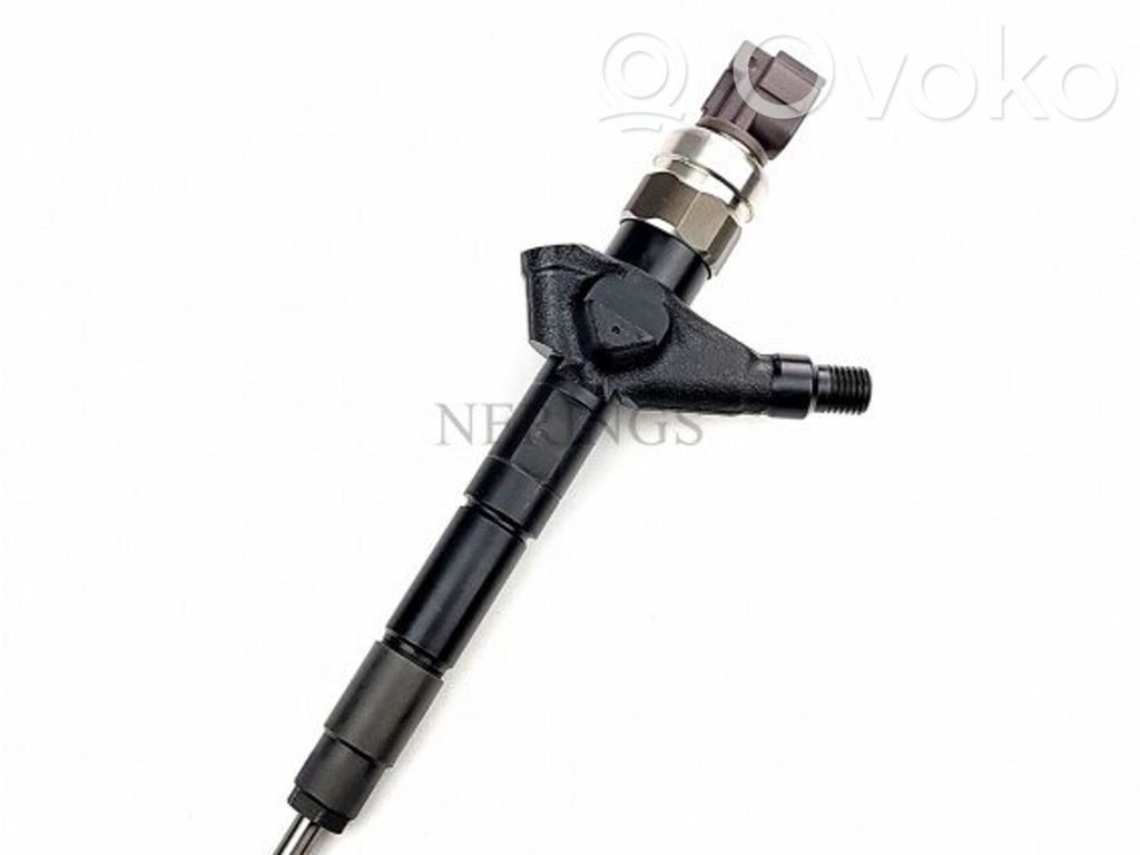 Nissan Almera N16 Injector combustibil 