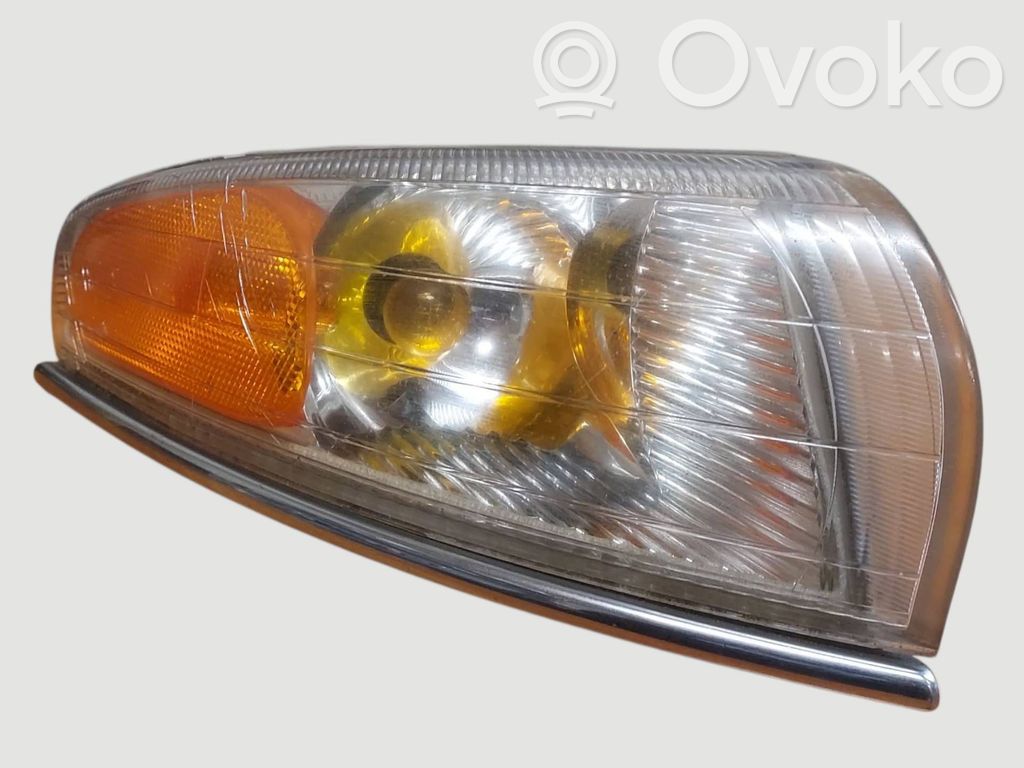 Pontiac Grand Prix Semnalizator față 