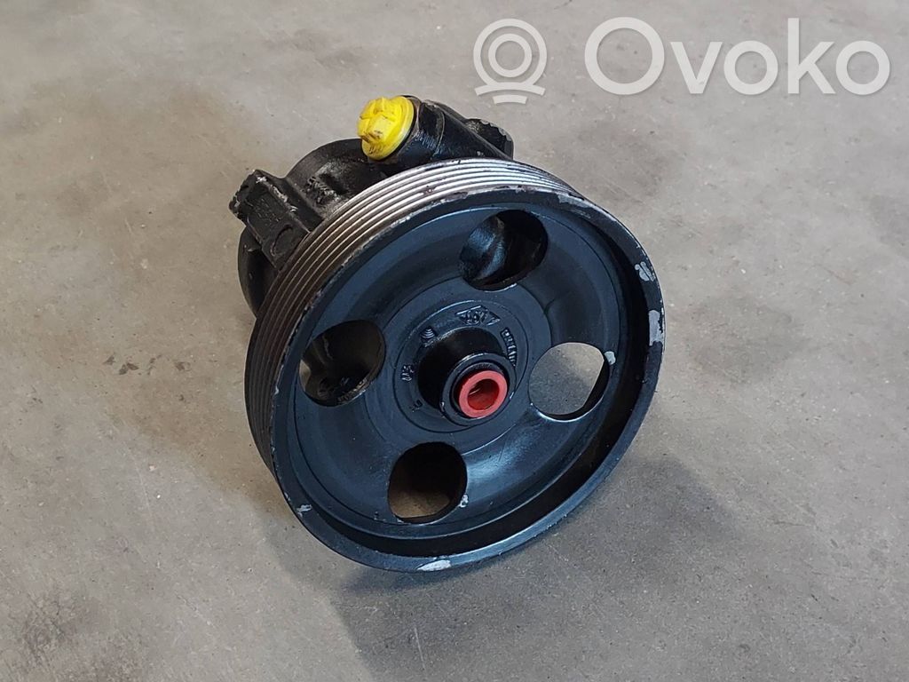 Opel Movano A Power steering pump 