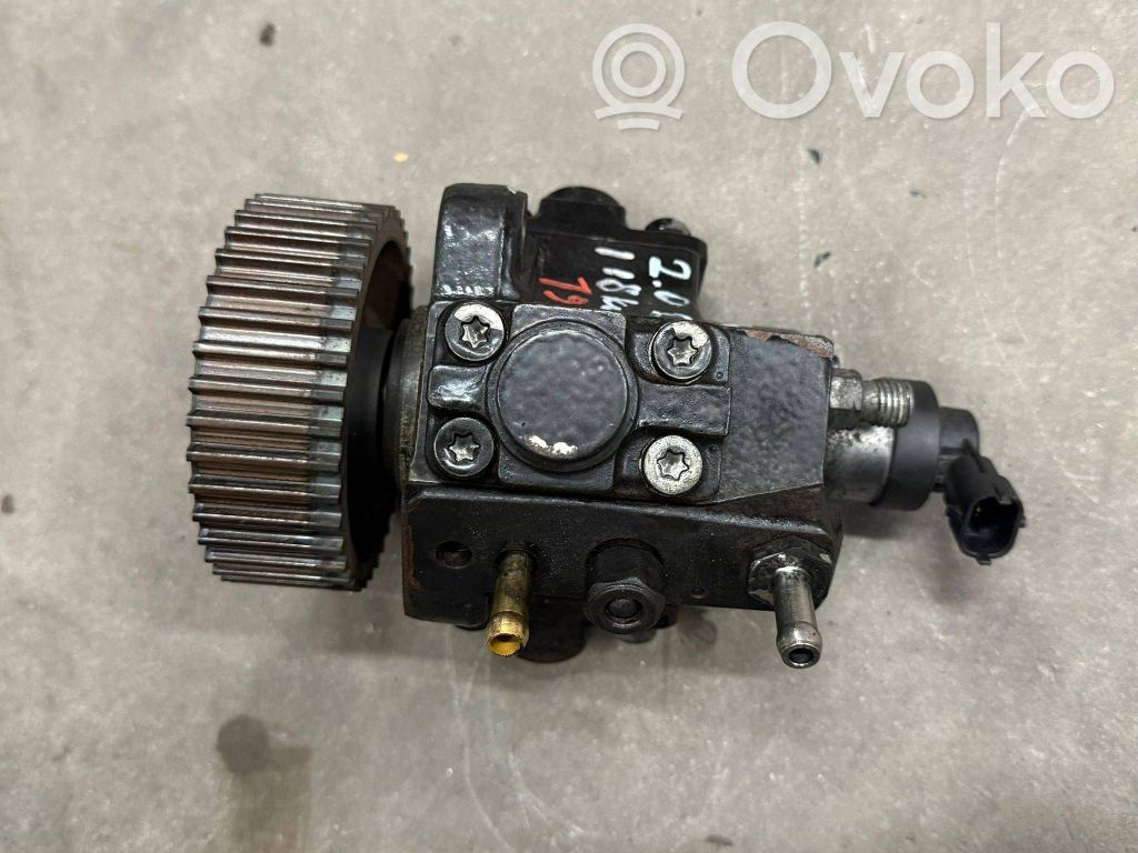 Saab 9-5 Pompa wtryskowa wysokiego ciśnienia 