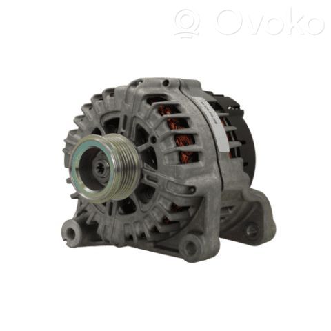 BMW 3 F30 F35 F31 Generatorius 