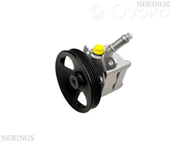 Nissan Almera N16 Power steering pump 