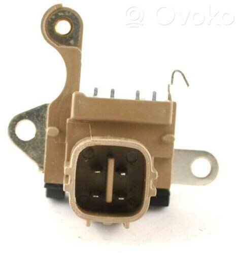 Toyota Land Cruiser (J120) Część alternatora 