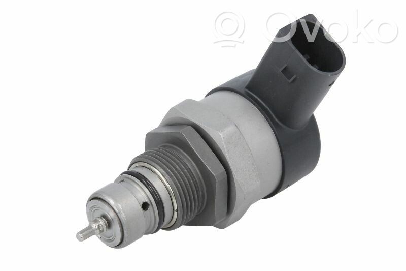 BMW 5 E60 E61 Regulator ciśnienia paliwa 