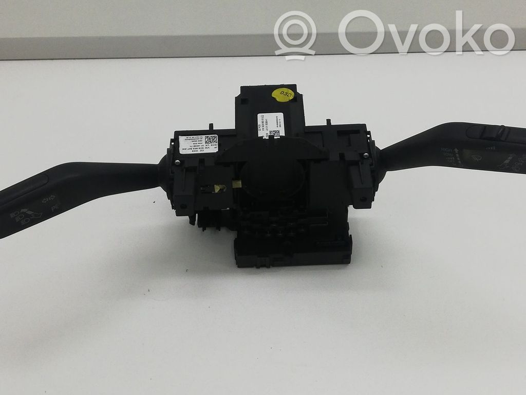 Volkswagen PASSAT B6 Wiper turn signal indicator stalk/switch 