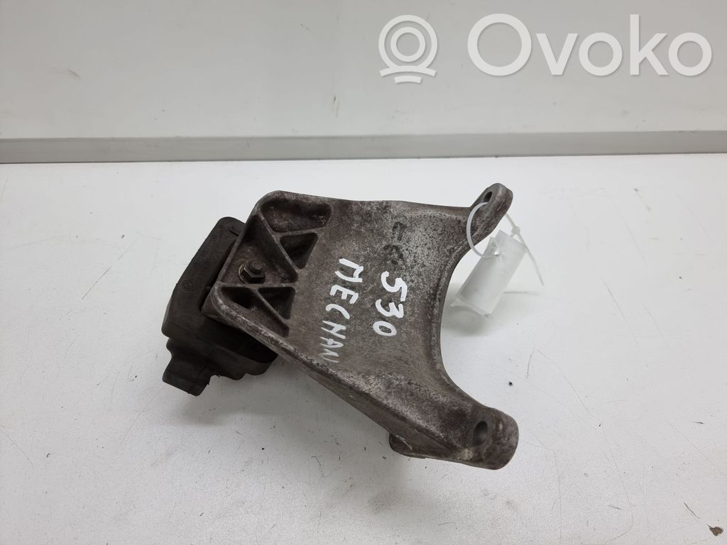 BMW 5 E60 E61 Halterung Lager Getriebe 