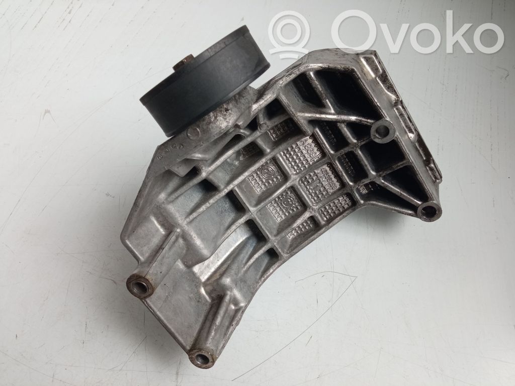 Alfa Romeo 156 Engine mounting bracket 