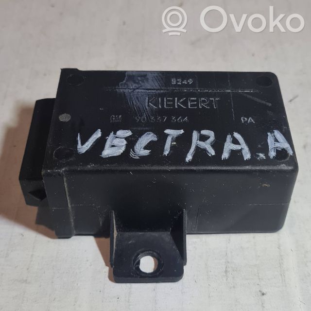 Opel Vectra A Central locking relay 