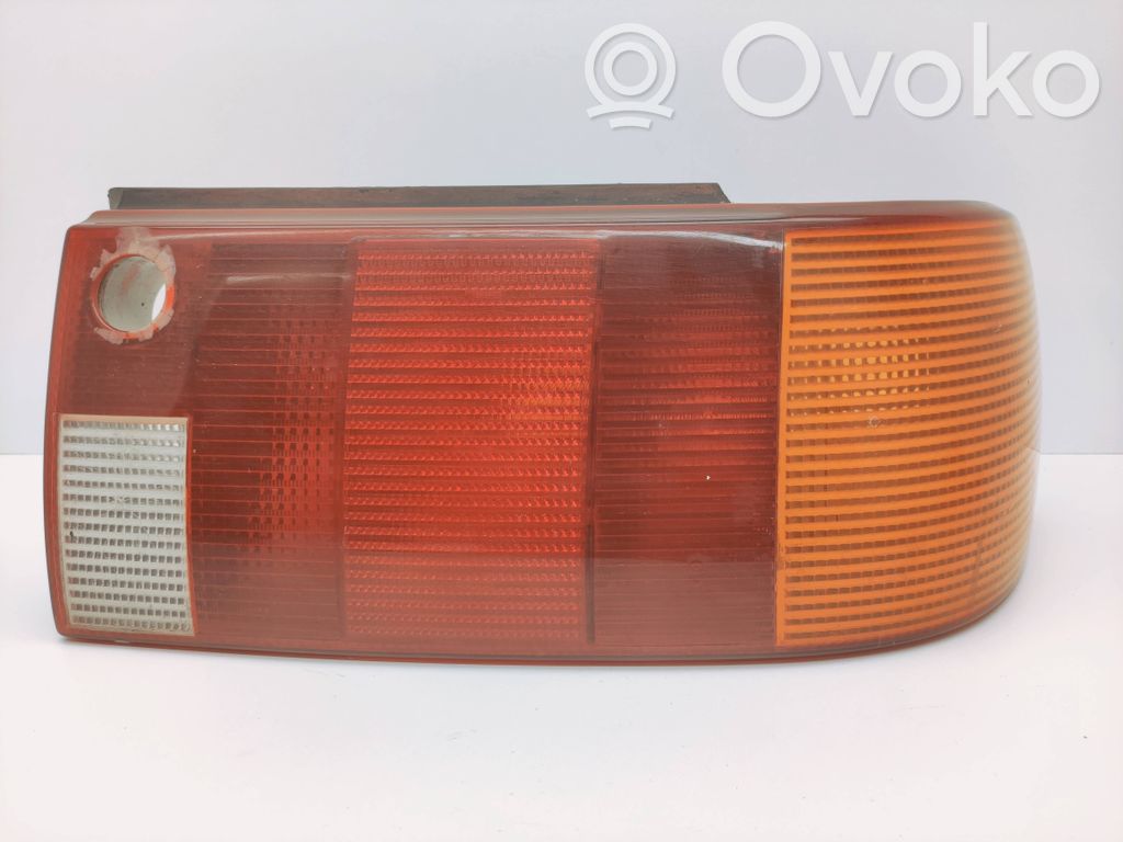 Audi 80 90 B3 Lampa tylna 