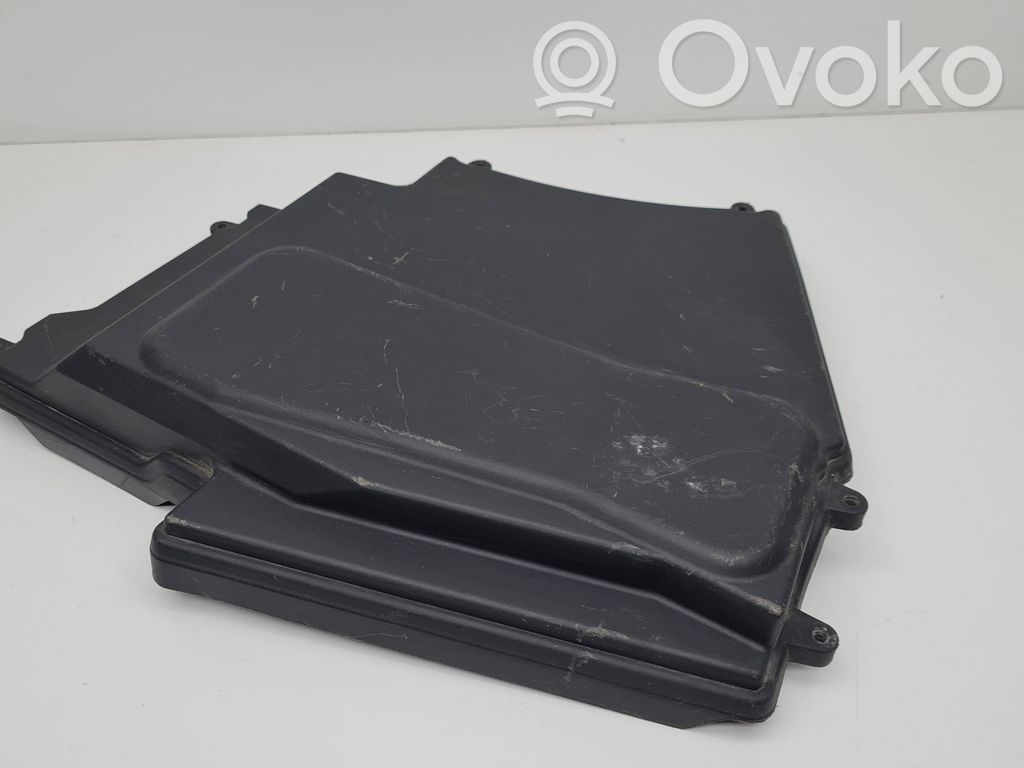 Fuse box cover   7520912,58650910