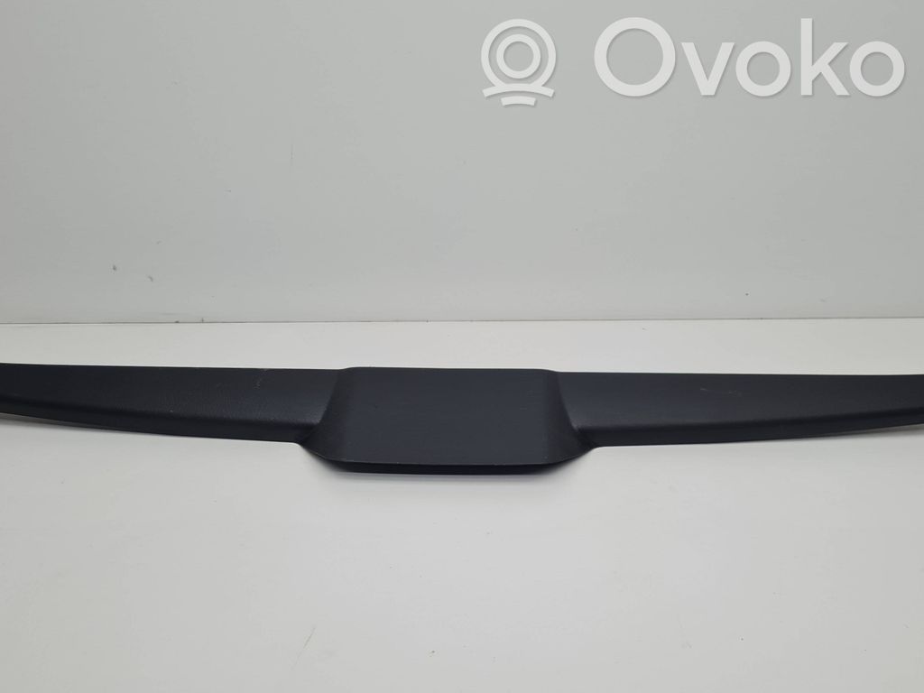 Toyota Corolla E120 E130 Cita veida salona detaļa 