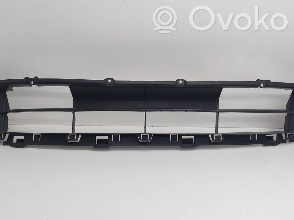 Honda FR-V Front bumper lower grill 