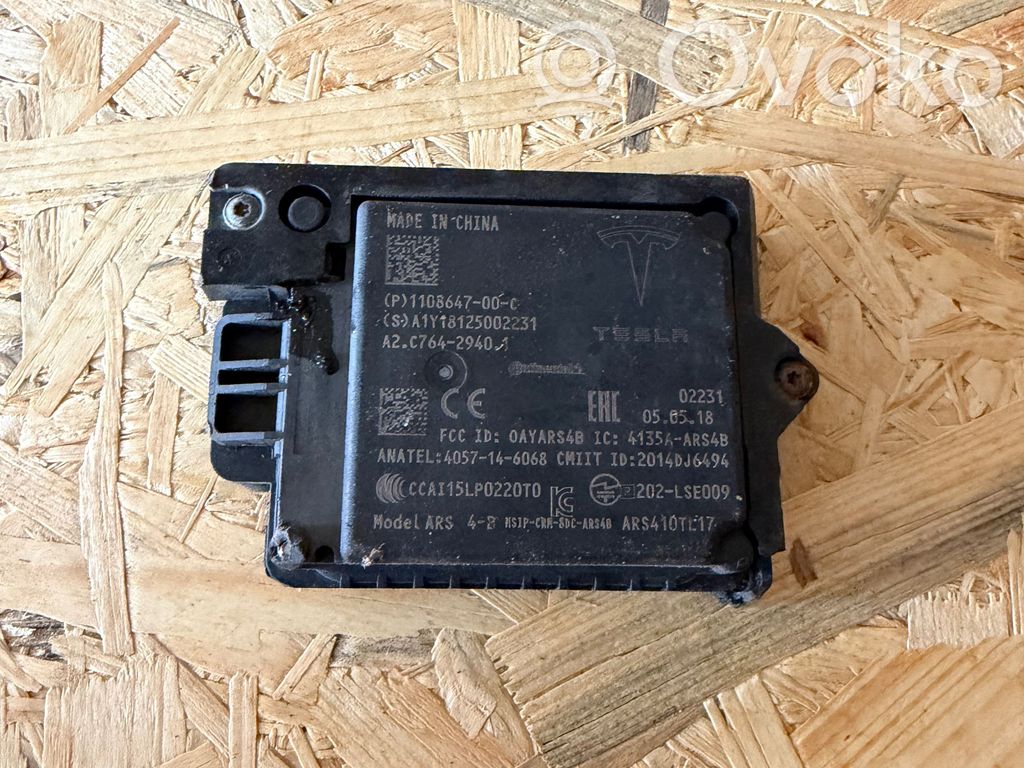 Tesla Model X Distronic sensor radar 
