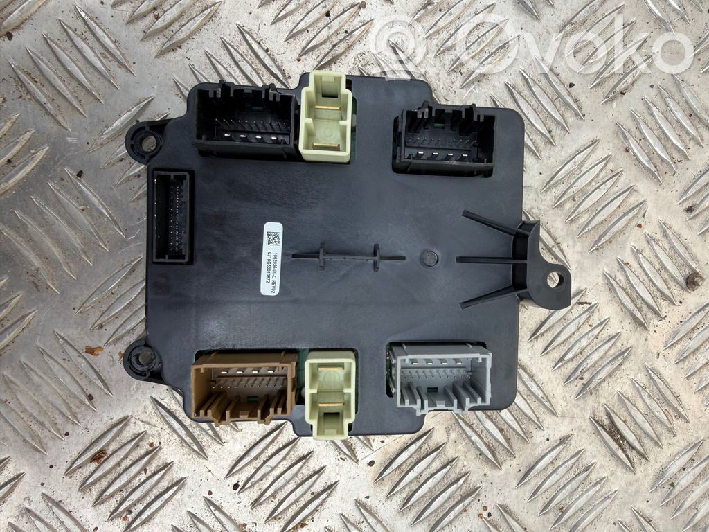 Tesla Model X Door control unit/module 