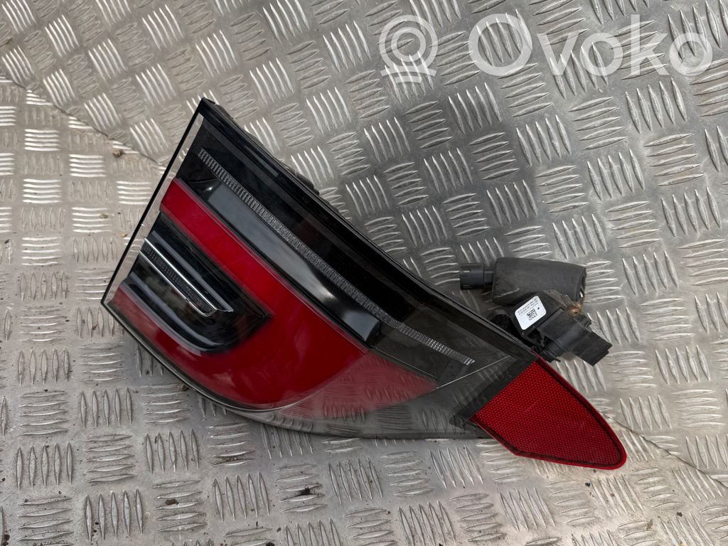 Tesla Model X Lampa tylna 