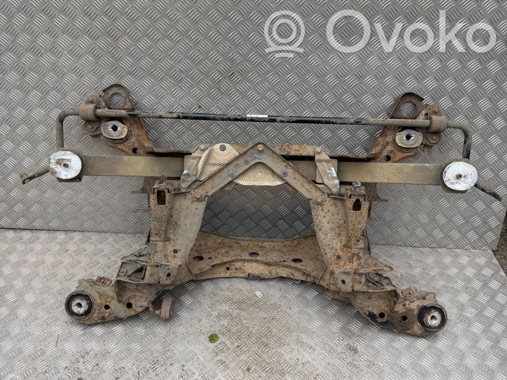 Volvo XC60 Galinis traversas 