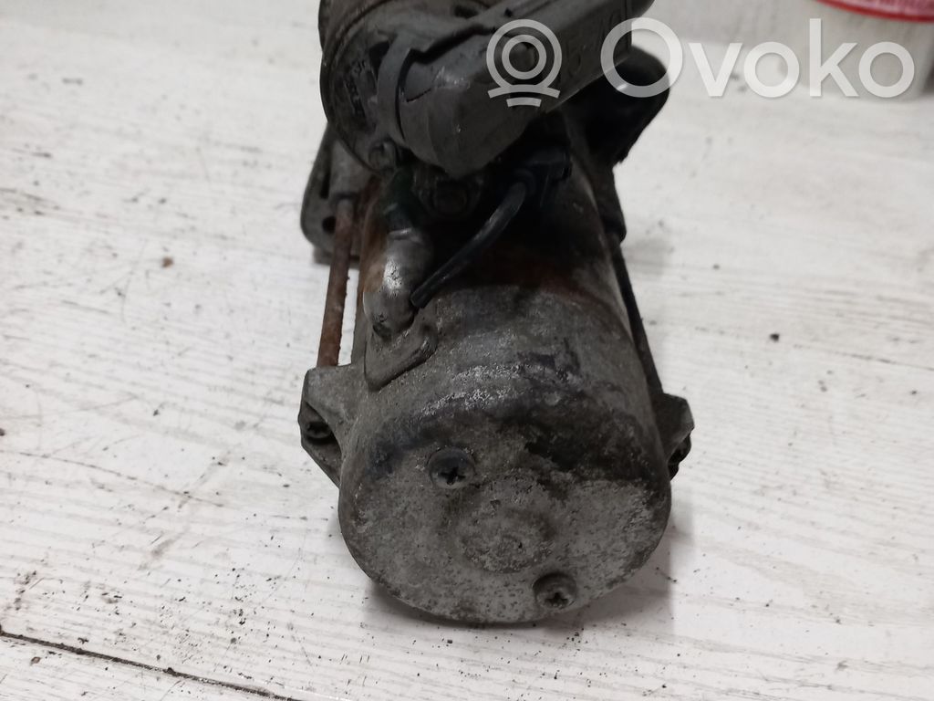 Toyota Avensis T250 Motor de arranque 