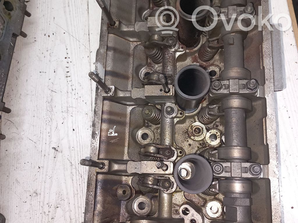 BMW 7 E65 E66 Engine head 