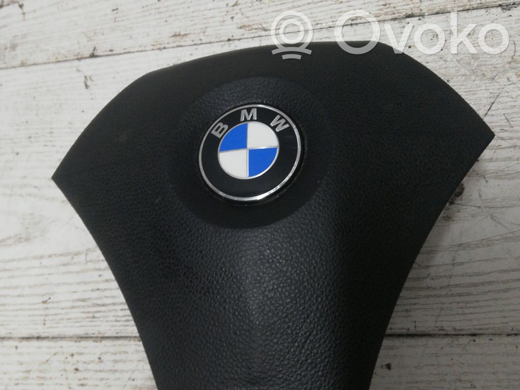 BMW 5 E60 E61 Vairo oro pagalvė 