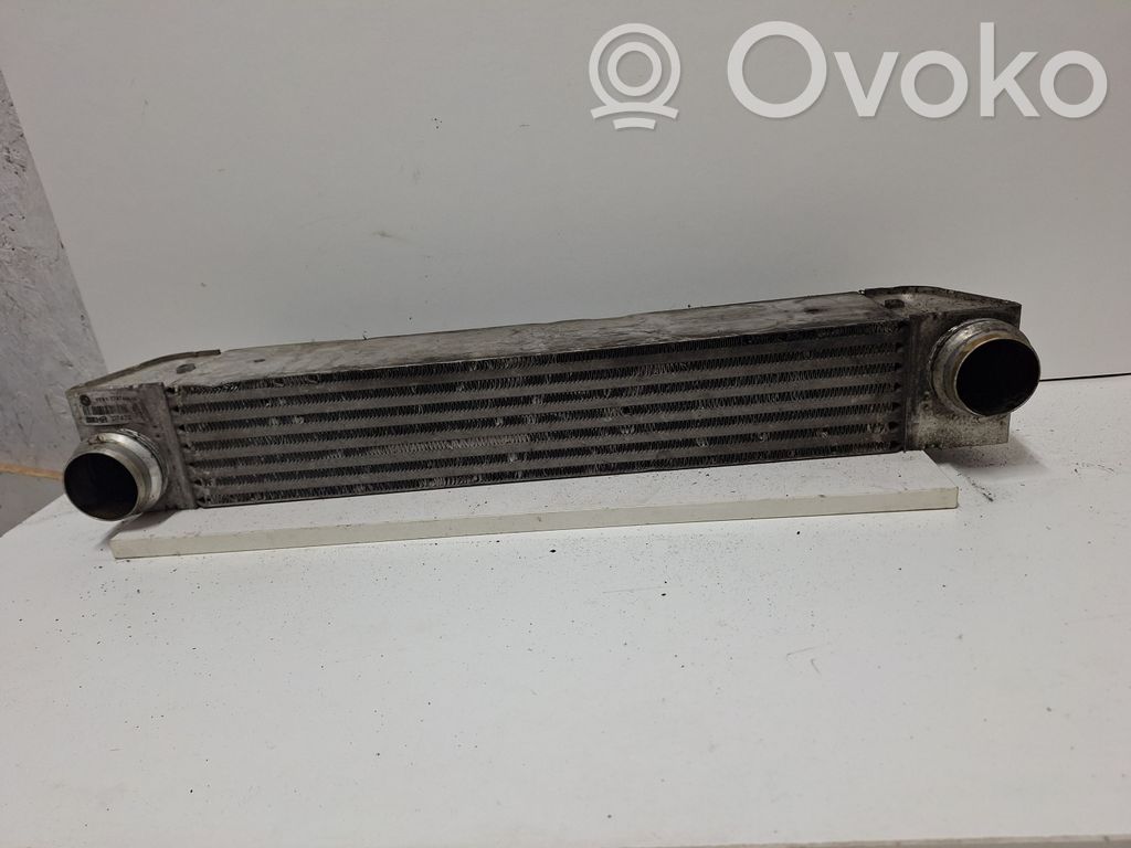 BMW 5 E60 E61 Interkūlerio radiatorius 