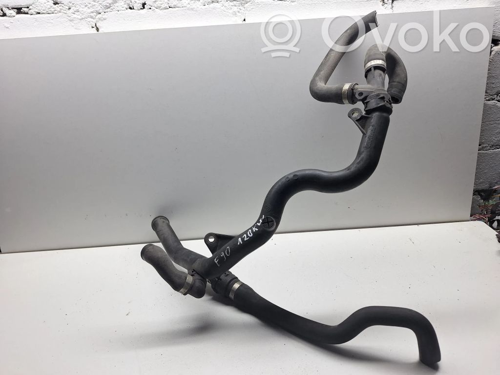 Engine coolant pipe/hose   7794611