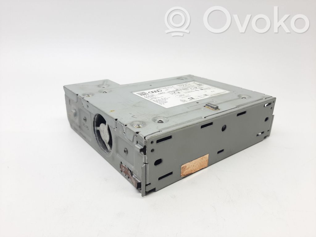Audi Q7 4M Radio/CD/DVD/GPS head unit 