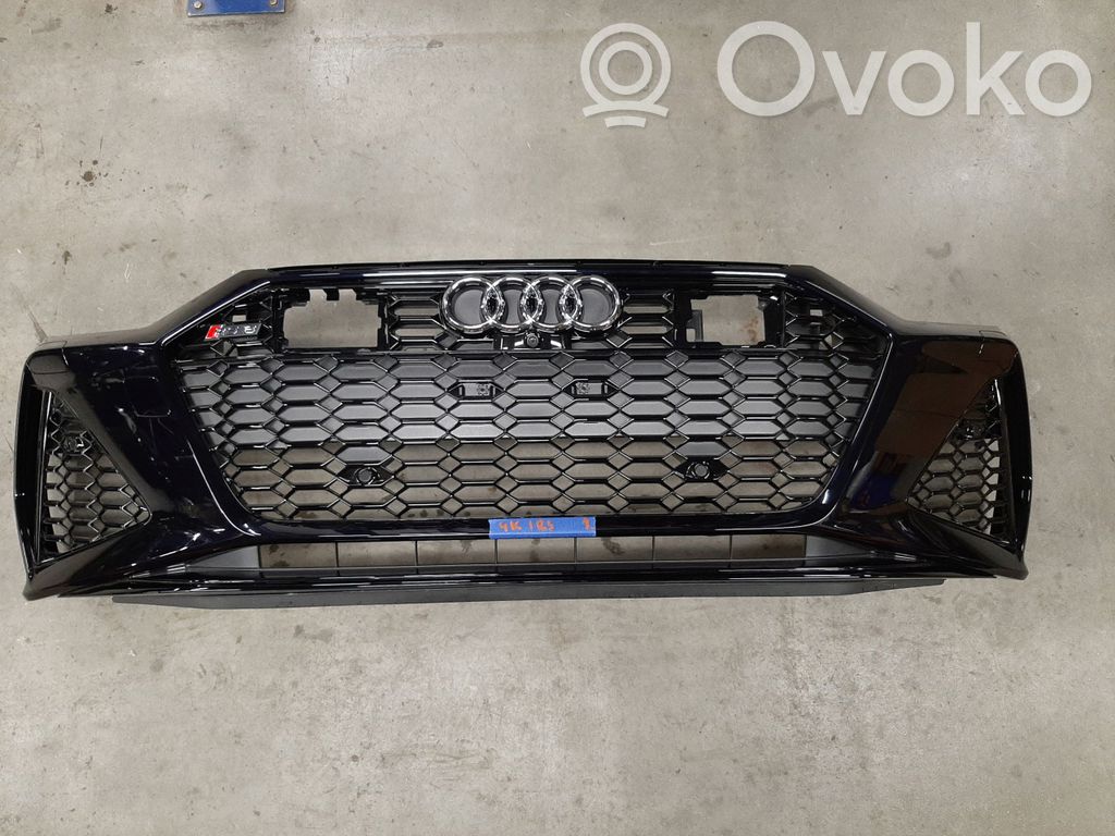 Audi RS6 C8 Parachoques delantero 