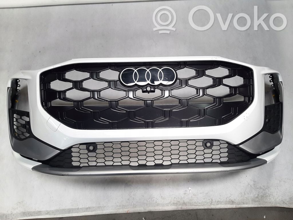 Audi Q3 F3 Parachoques delantero 