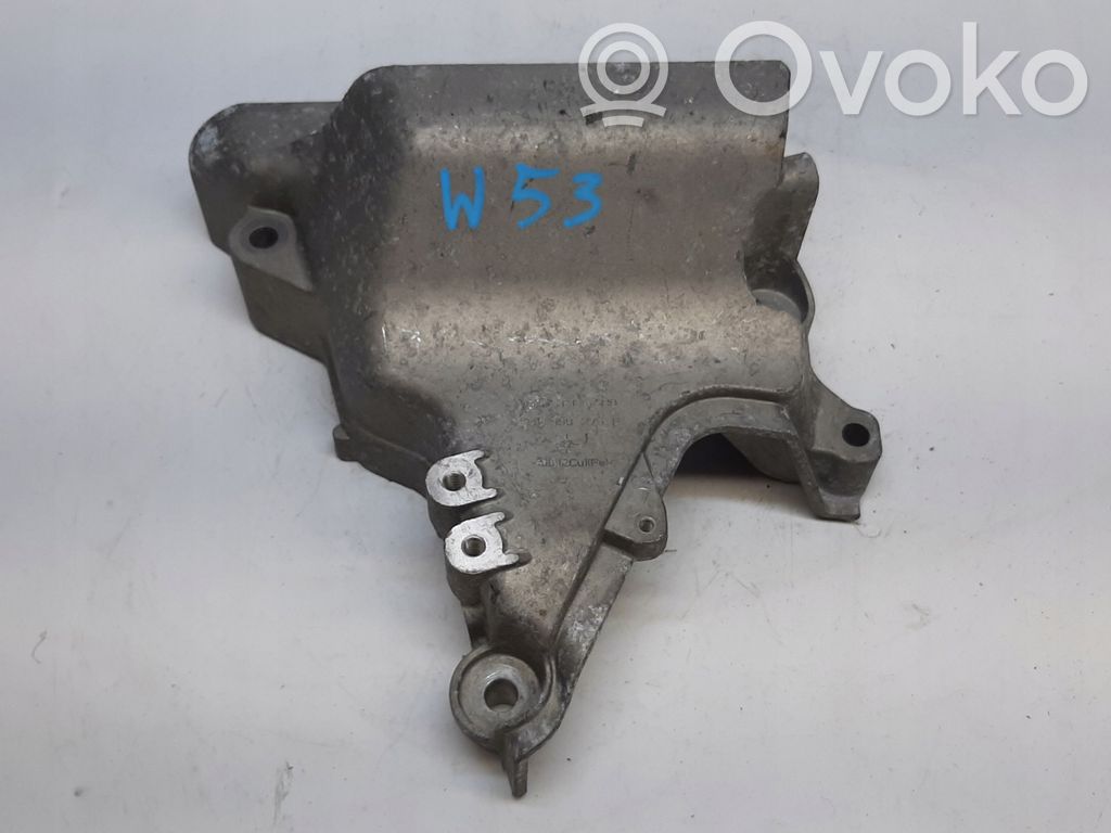 Audi A1 Engine mount bracket 