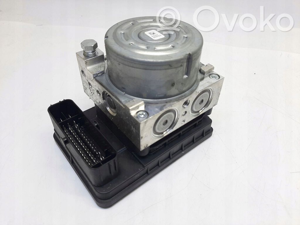 Volkswagen Golf VIII ABS bloks 