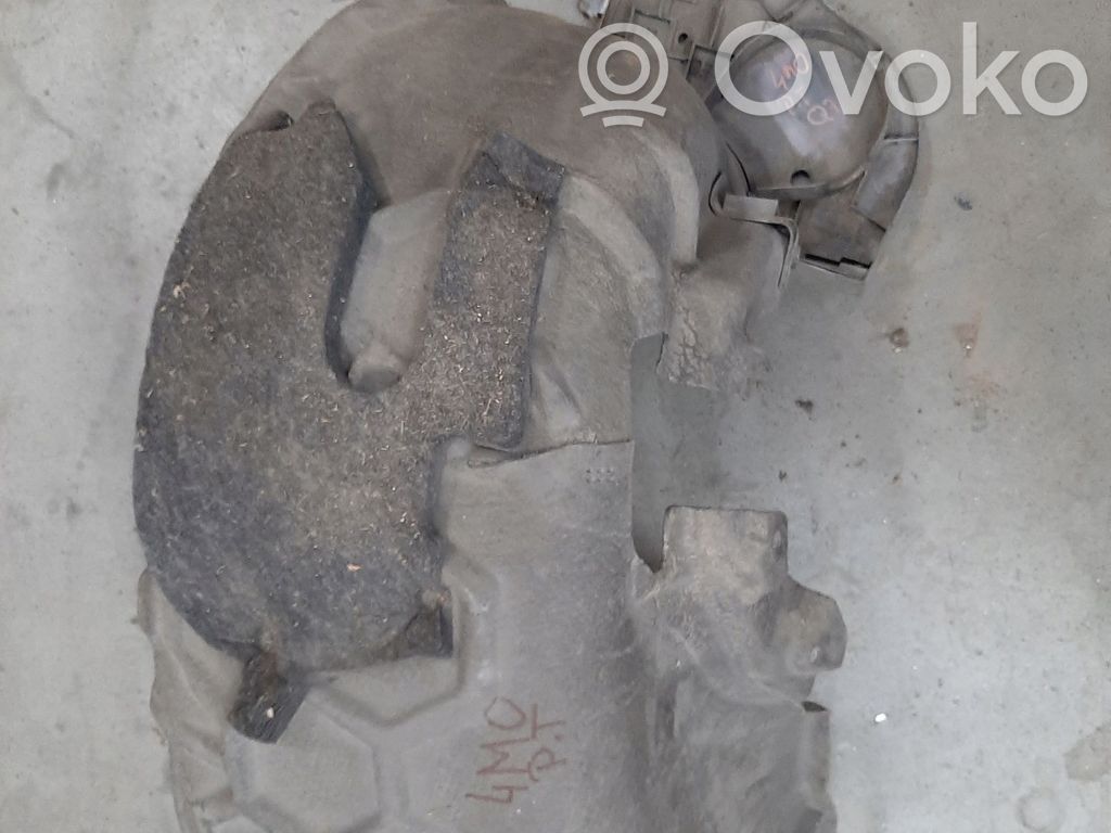 Audi Q7 4M Aizmugurējais apakšspārns 
