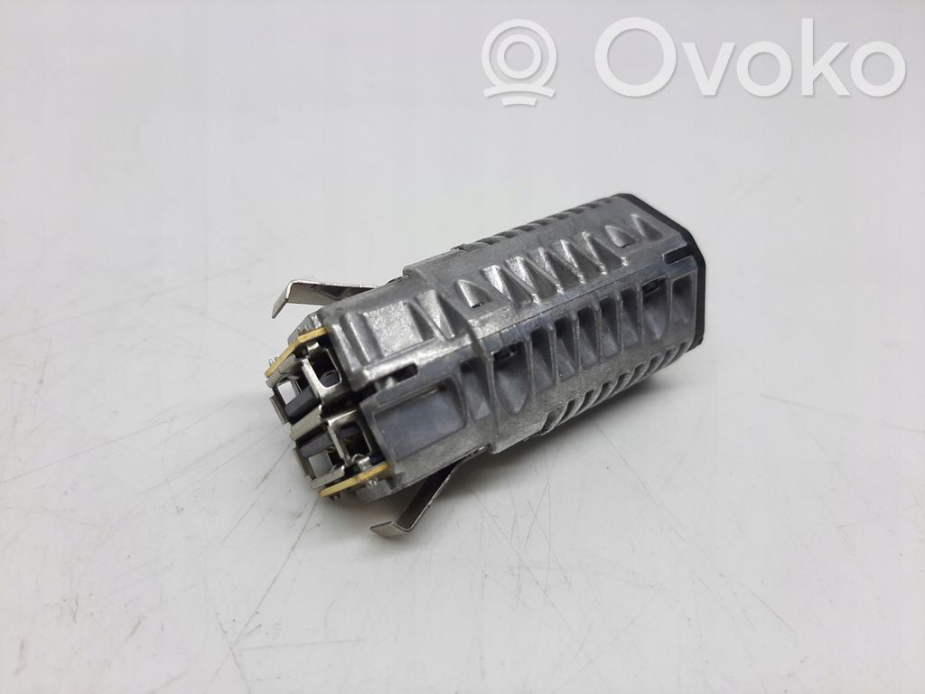 Porsche Cayenne (92A) Priză USB 