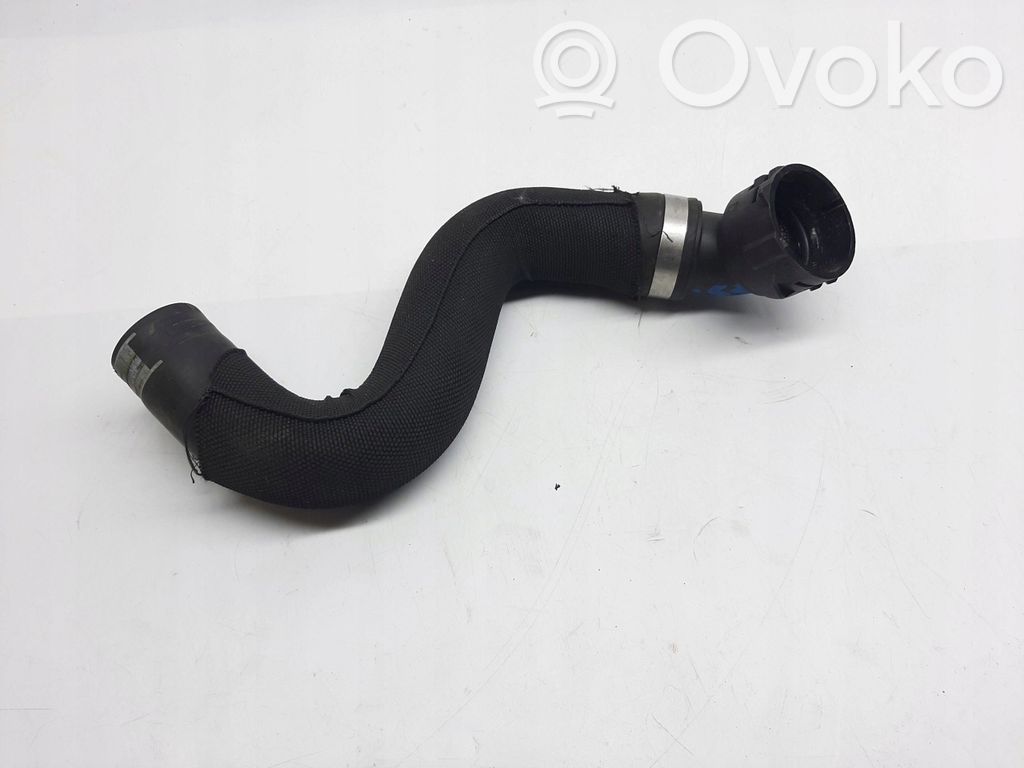 Audi A8 S8 D4 4H Engine coolant pipe/hose 