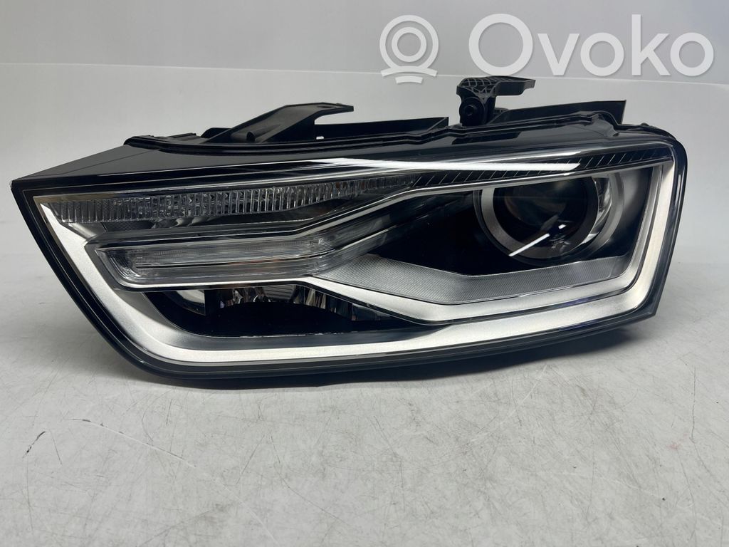 Audi Q3 F3 Scheinwerfer 