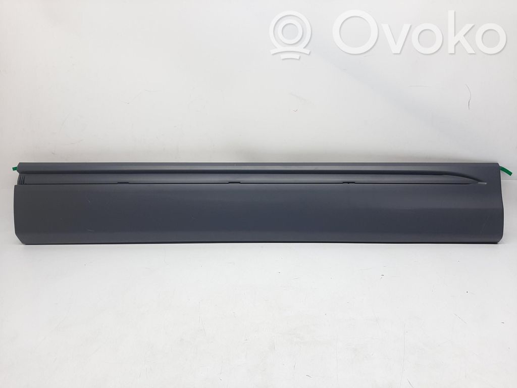 Audi Q8 Listwa drzwi przednich 