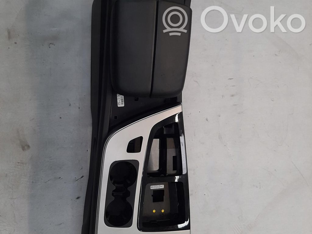 Audi Q7 4M Consola central 