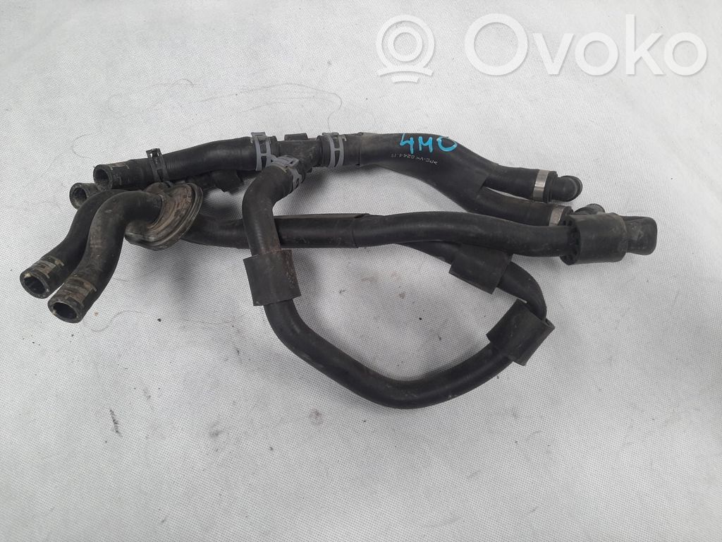 Audi Q7 4M Conductă/furtun lichid de răcire motor 