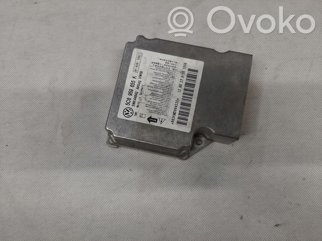 Volkswagen Jetta VI Unitate/modul de comandă airbaguri 