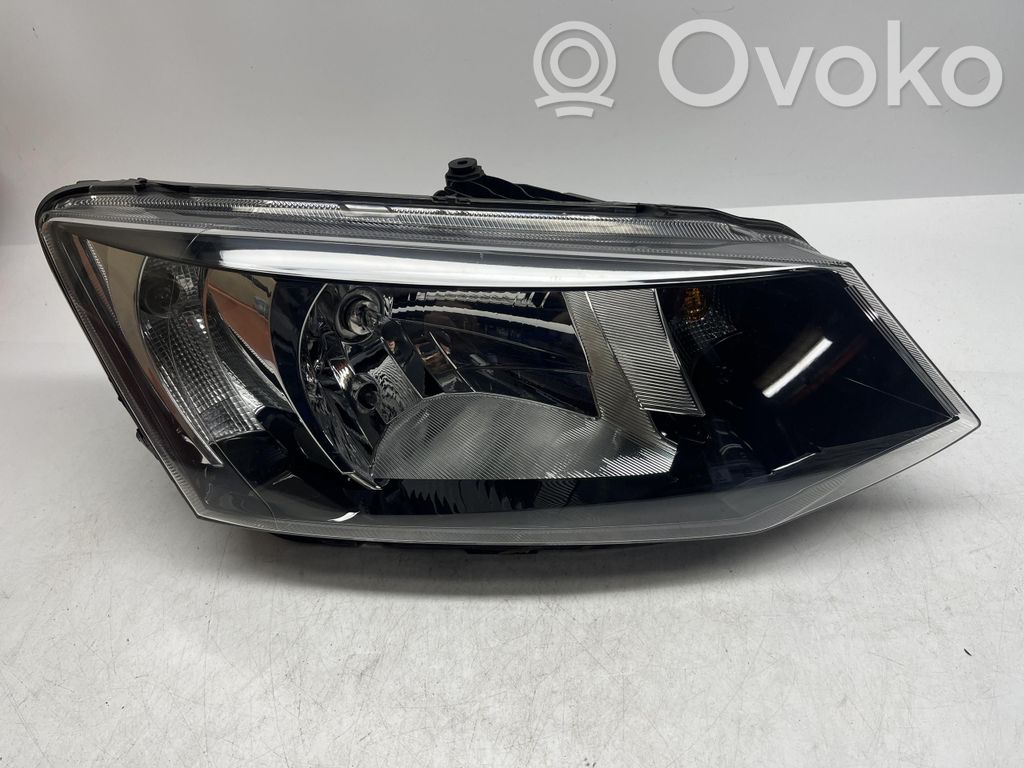 Skoda Fabia Mk3 (NJ) Faro/fanale 